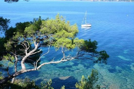 Eco-Lodge Lou Pantai Льо Праде Екстериор снимка